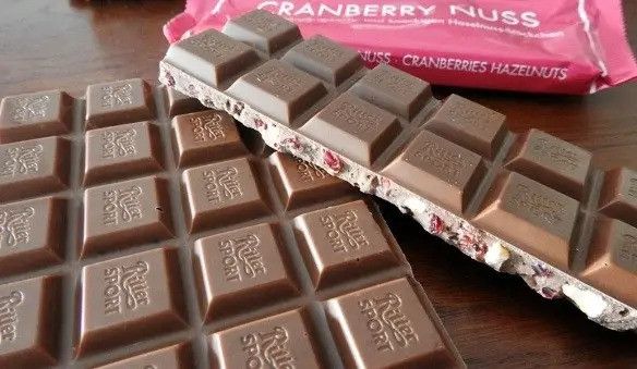 Шоколад молочний Ritter Sport Cranberry Nuss Журавлина і Горіхи 100 г 5101 фото