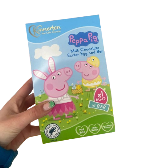 Шоколадное яйцо и батончик Kinnerton Peppa Pig Milk Chocolate Easter Egg 50г 8148 фото