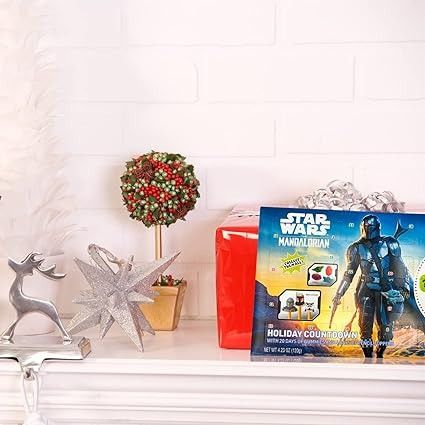 Адвент календарь Galerie Star Wars The Mandalorian Finders Keepers Advent Calendar 120 g 5764 фото