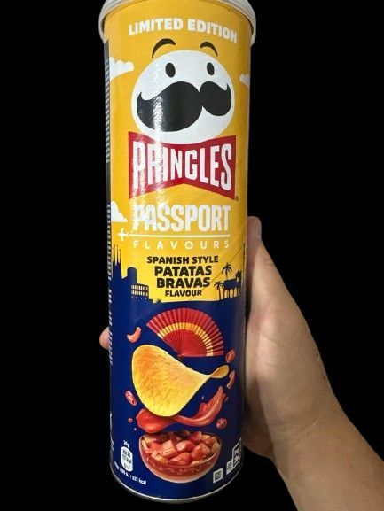 Чіпси Pringles Patatas Bravas Limited Edition 165г 6943 фото