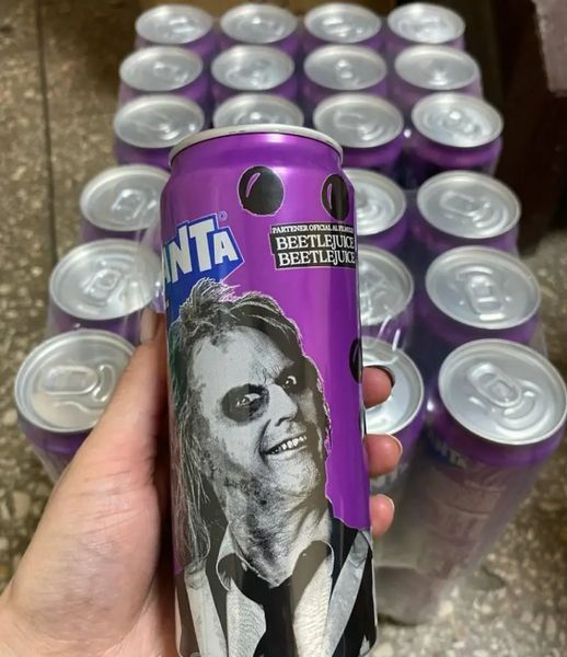 Газированный напиток Fanta New Beetlejuice Haunted Spiced со вкусом винограда 355 мл 7145 фото