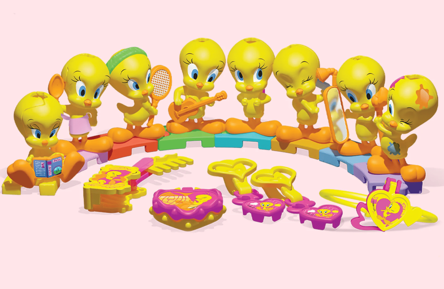 Шоколадное яйцо Kinder Joy Looney Tunes Tweety 20г 11100 фото