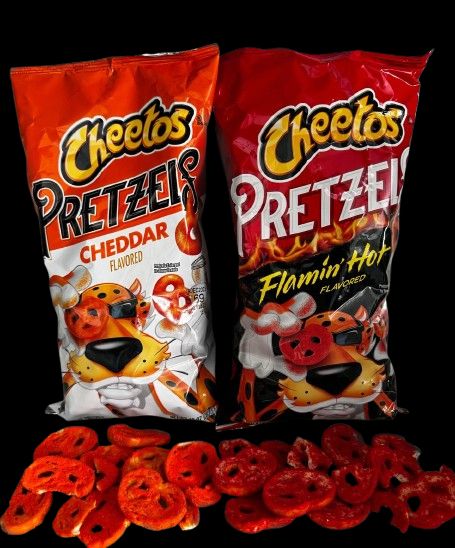 Крендельки Cheetos Pretzels Flamin' Hot 283г 7148 фото