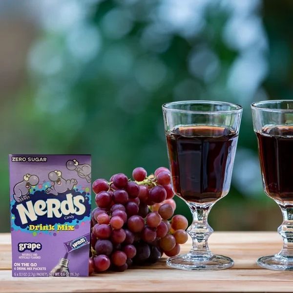 Порошковий напій Nerds PwdMix Grape 6 стіків 16.2г 6689 фото