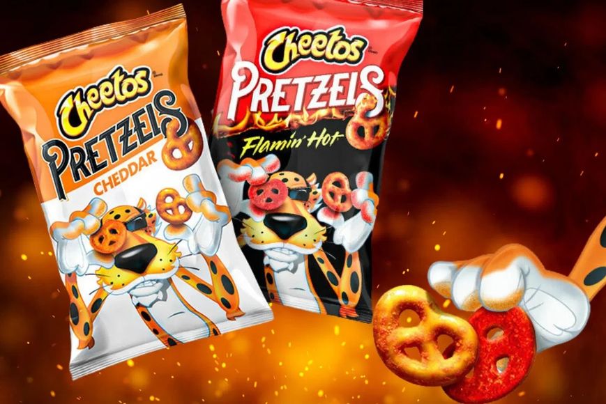 Крендельки Cheetos Pretzels Flamin' Hot 283г 7148 фото