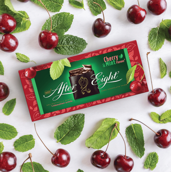 Шоколадні цукерки Nestle After Eight Cherry Mint 200г 11153 фото
