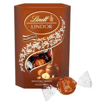 Шоколадные конфеты Lindt Lindor Hazelnut 200g 4700 фото