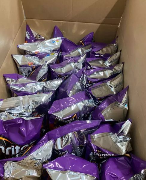Чипсы Doritos Flamin Hot Cips 102г 6622 фото