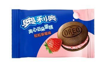 Пирожное Oreo Cloud Pies Strawberry Flavor 1шт 22g 10656 фото