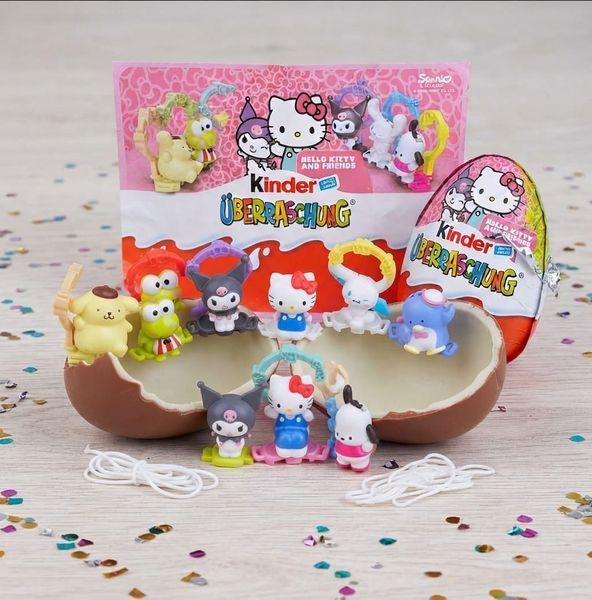 Шоколадні яйця Kinder Surprise Hello Kitty and Friends Eggs 4шт х 20г 11871 фото