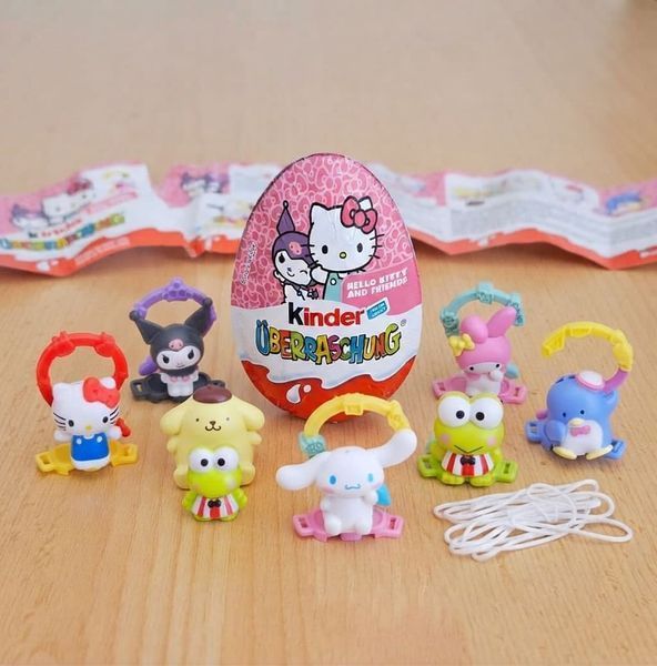 Шоколадні яйця Kinder Surprise Hello Kitty and Friends Eggs 4шт х 20г 11871 фото