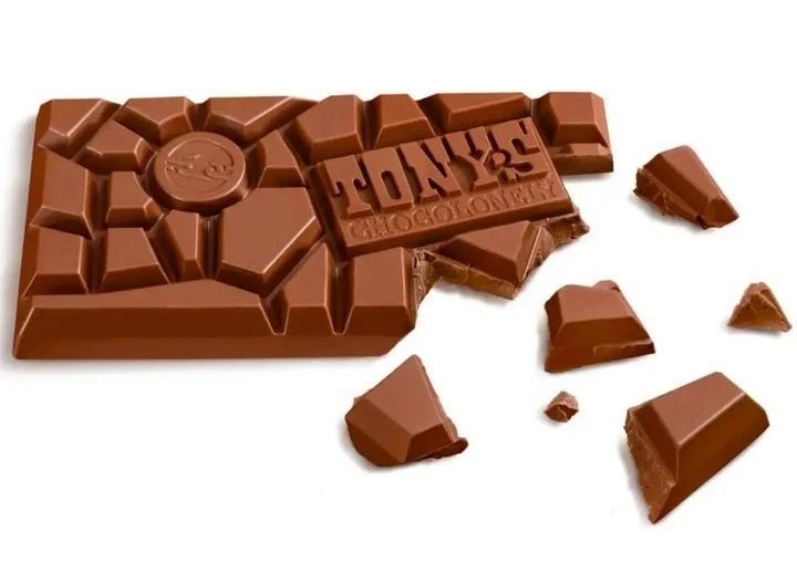 Молочний шоколад Tony's Chocolonely з медом мигдалем та нугою 180г 6958 фото
