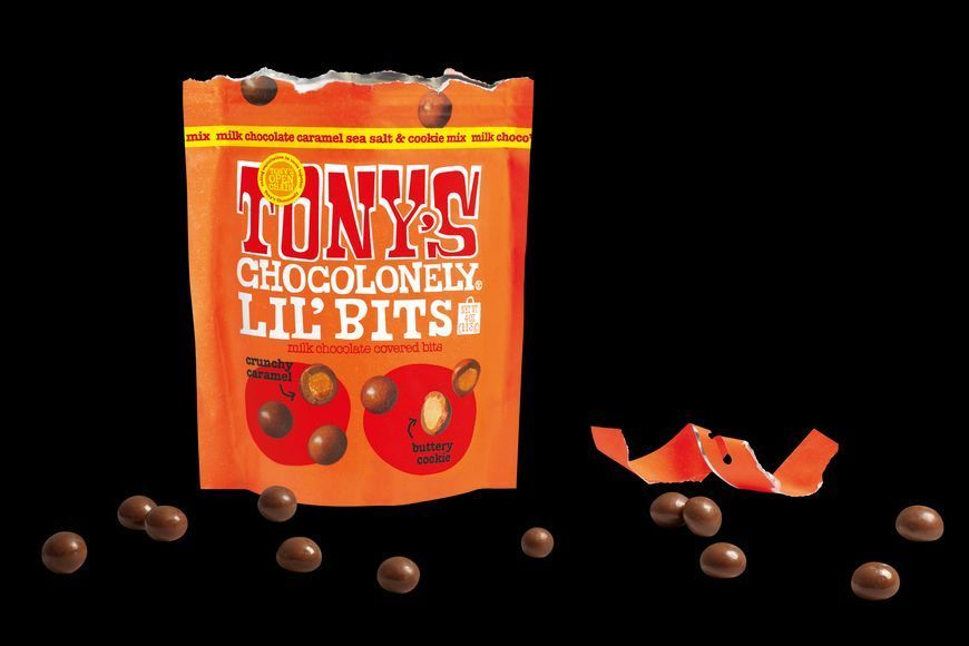 Драже Tony's Chocolonely Lil' Bits с карамелью, морской солью и печеньем 113г 6900 фото