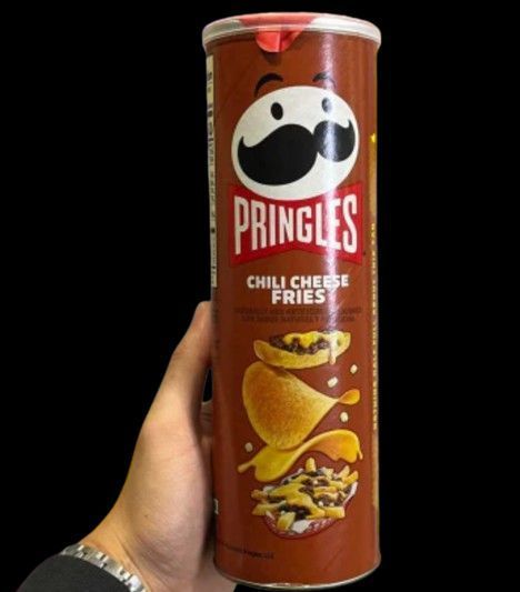 Чипсы Pringles Chili Cheese Fries Flavour Potato Chips 156г 7011 фото