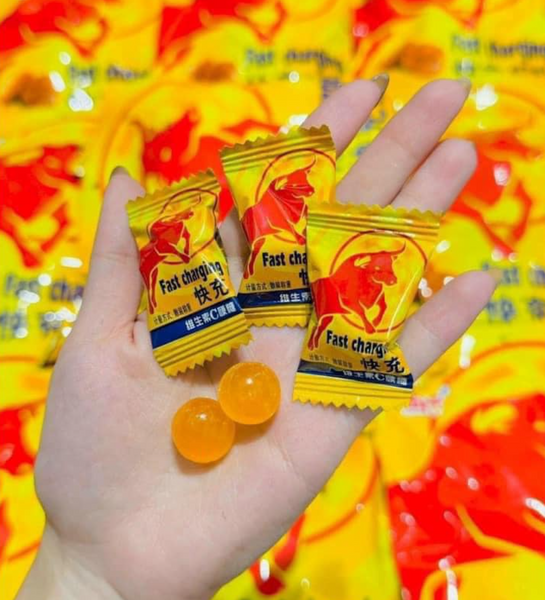 Цукерка льодяник Red Bull Candy Fast Charging 1шт 8779 фото