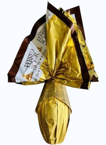 Шоколадное яйцо Ferrero Rocher Easter Egg Dark Chocolate с конфетами 340г 10562 фото
