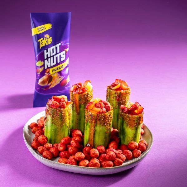 Горішки Takis Hot Nuts Fuego Double Crunch Peanuts Hot Chili Pepper & Lime Flavored Spicy 90g 5528 фото