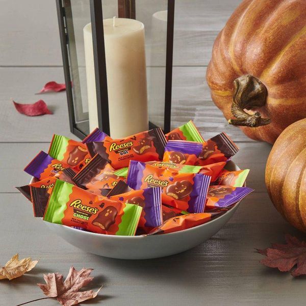 Конфеты Reese's Halloween Assorted Snack Size 255g 4010 фото