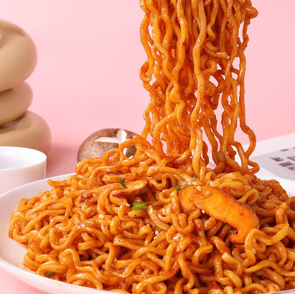 Локшина Samyang Buldak Swicy Sweet and Spicy Chicken Flavored Ramen Noodles 130г 10271 фото