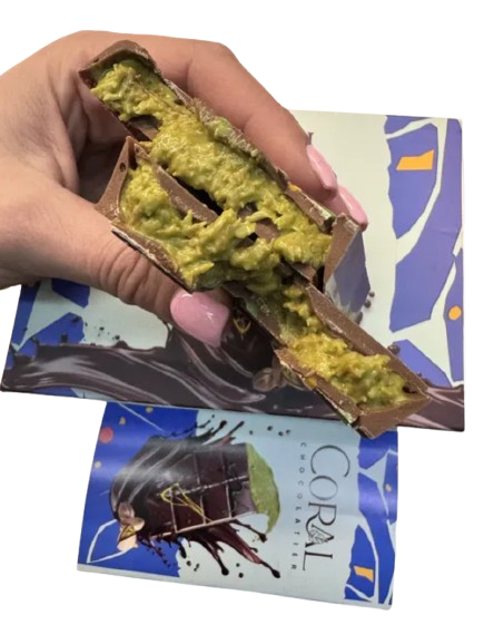 Дубайский шоколад Coral Chocolatier с фисташковой начинкой и катаифи 100г 7899 фото