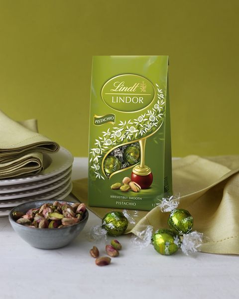 Шоколадні цукерки Lindt Lindor Pistazie Balls 137г 10568 фото
