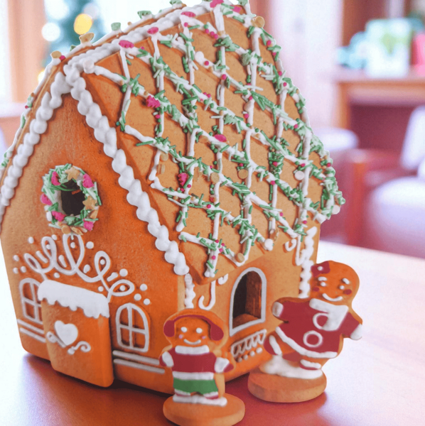 Пряничный домик DIY Gingerbread House Decorating Kit 765г 9874 фото
