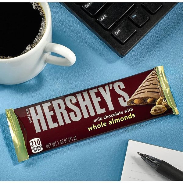 Шоколад HERSHEY'S Milk Chocolate with Almonds 41g 2525 фото