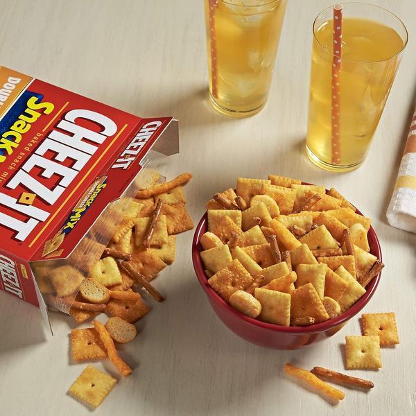 Снеки Cheez-It Snack Mix Double Cheese 276г 7066 фото
