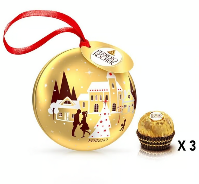 Кулька на ялинку з цукерками Ferrero Rocher Boule No&euml;l 37г 7655 фото