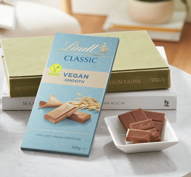 Веганский шоколад Lindt Classic Vegan Milk Chocolate Bar 100г 9682 фото