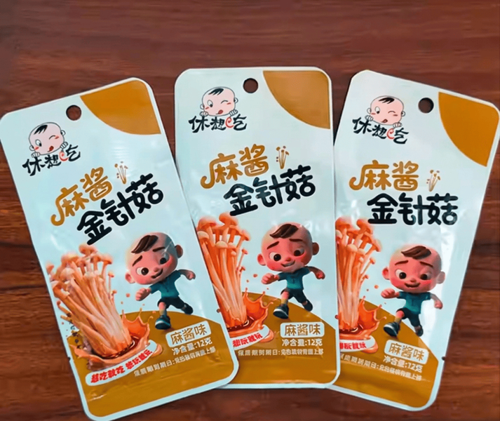 Снеки мариновані гриби енокі Xiro Wei Zi Food Enoki зі смаком кунжутної пасти 12г 10770 фото
