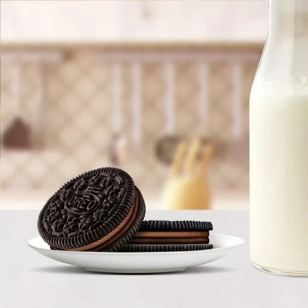 Печиво Oreo Blackout Cake Chocolate Limited Edition 345g 5079 фото