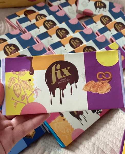 Дубайский шоколад Fix Dessert Chocolatier со вкусом соленой карамели и крендельков 200г, Дубай 7806 фото