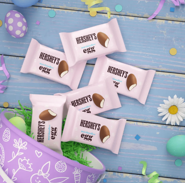 Маршмеллоу в шоколаде Hershey's Milk Chocolate Covered Marshmallow Egg 1шт, 27г 9879 фото