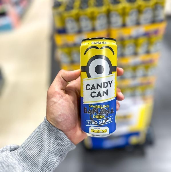Газований напій Candy Can Minion Sparkling Banana Drink Zero Sugar 330мл 6976 фото