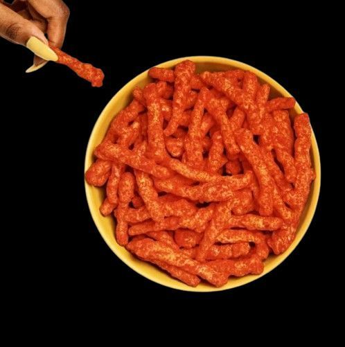 Кранчи Cheetos Flamin Hot Puffs острые с сыром 226.8г 6920 фото