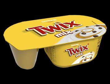Йогурт Danone с карамелью и кусочками Twix, 120 г 6290 фото