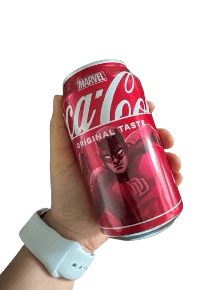 Упаковка Coca-Cola Marvel Original Taste Limited Edition 12x355мл 6923 фото