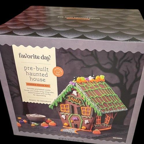 Набір для створення пряного будиночка Halloween Pre-Built Haunted House Favorite Day 174 г 7332 фото