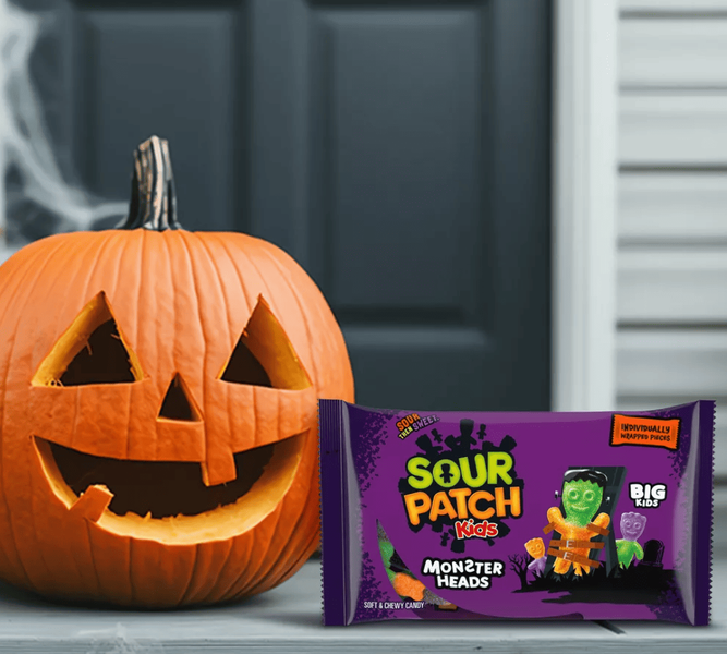 Жувальні цукерки Sour Patch Kids Candy Halloween Monster Heads 283г 9401 фото