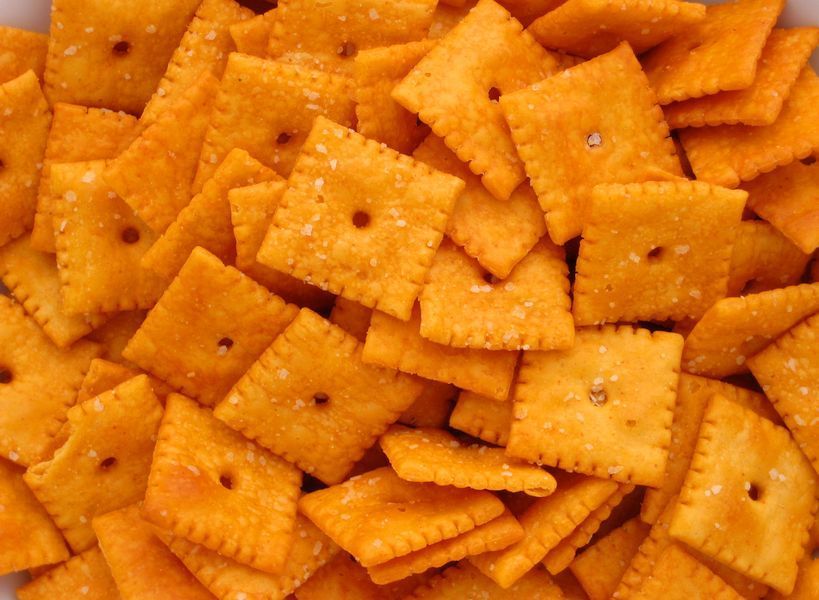 Снеки Cheez-It Snack Extra Cheesy 351g 2810 фото