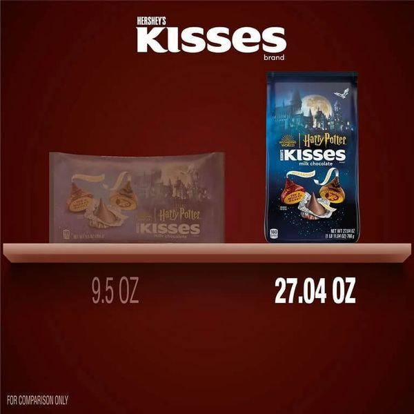Конфеты Hershey's Kisses Harry Potter Milk Chocolate Halloween Candy Bag из молочного шоколада 766 г. 5556 фото