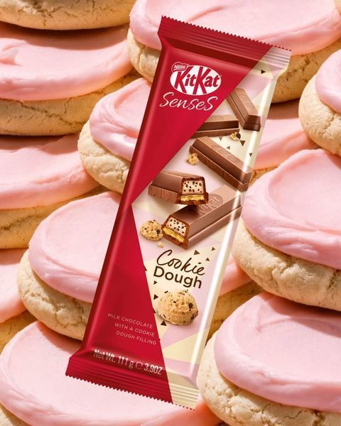 Шоколад Kit Kat Senses Cookie Dough 111г 8341 фото