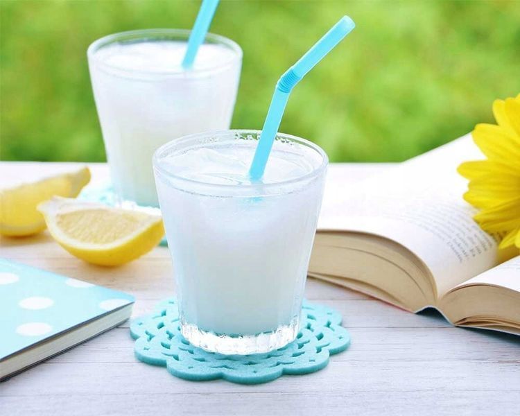 Японская газировка Calpis Soda 355 ml 4978 фото