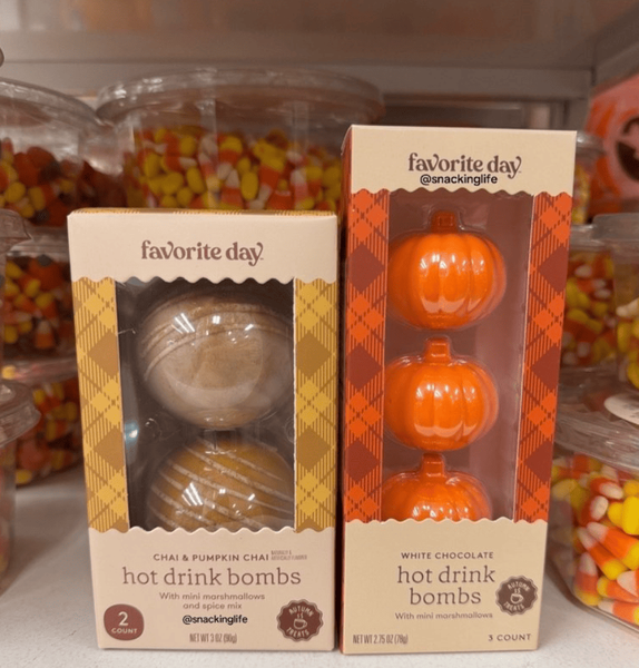 Шоколадна бомбочка Favorite Day Pumpkin Shaped White Chocolate Hot Drink Bomb 78г 9455 фото