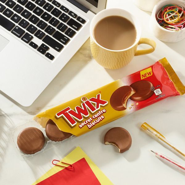 Печенье Twix Secret Centre Biscuits 6465 фото