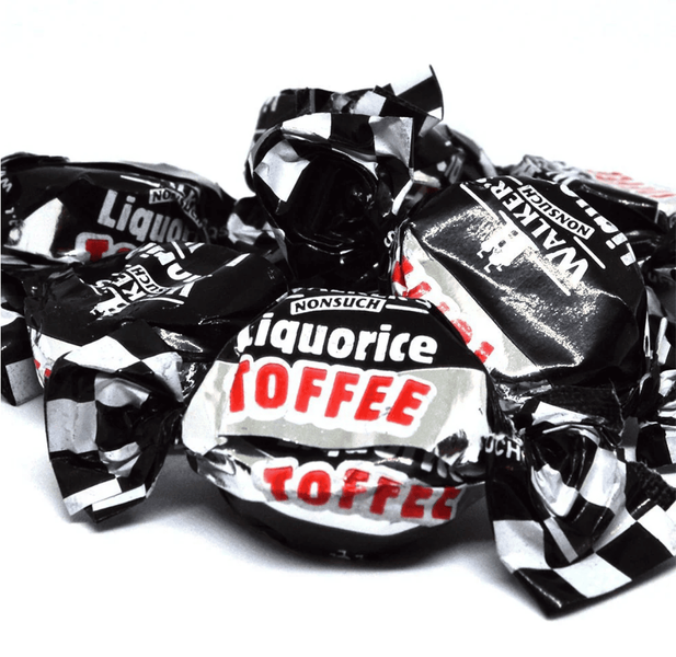 Конфета Walker's Nonsuch Liquorice Toffees 1шт 11141 фото
