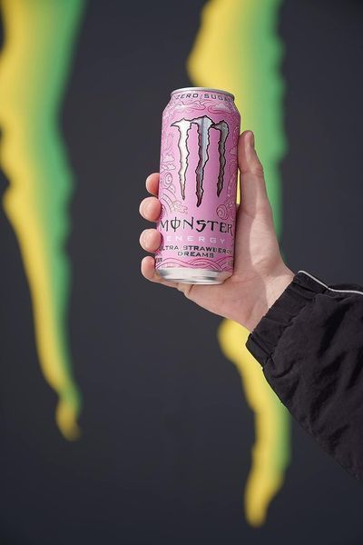Блок енергетиков Monster Ultra Strawberry Dreams Sugar Free 15x473 ml 5310 фото