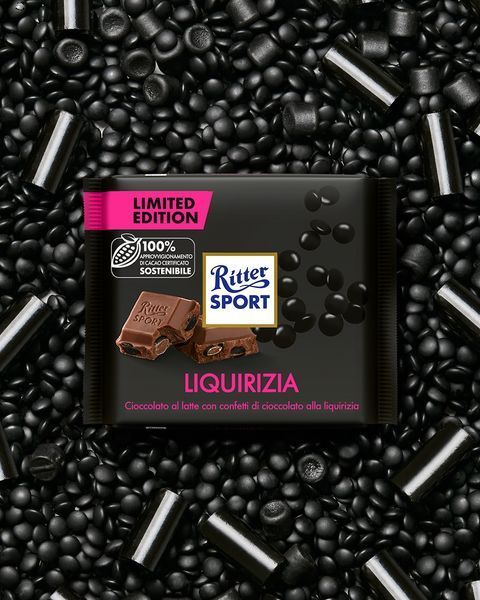 Молочный шоколад Ritter Sport Liquirizia Limited Edition 100г 8104 фото