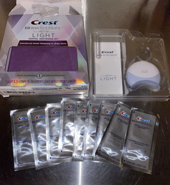 Набор полосок для отбеливания зубов Crest 3D Whitestrips с LED лампой 20шт 8763 фото